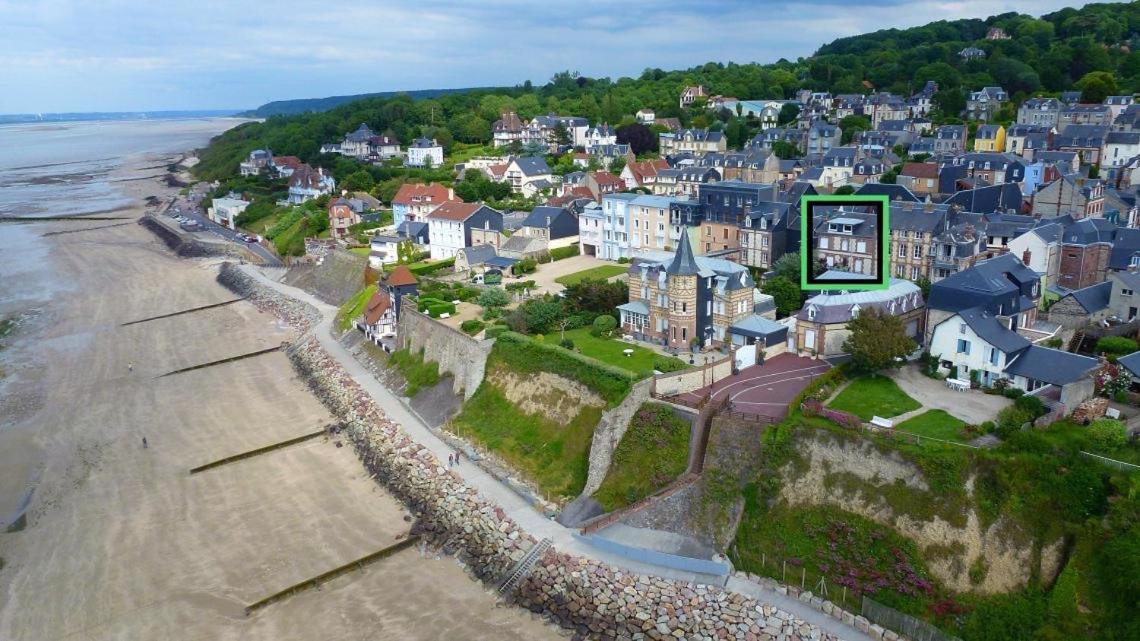 Studio vue mer à 2 min de la plage Villerville Eksteriør bilde